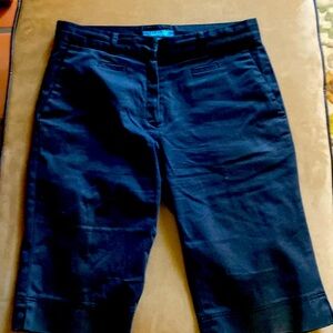 Women’s Size 2 Astra shorts